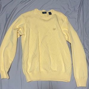 IZOD medium yellow crew neck sweater